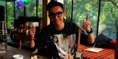 Ulang Tahun, Brandon dan Ferry Salim Bersaing