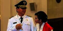 Ahok Protes Kala Istri Berlipstik Merah