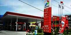 Jokowi Desak Pertamina Turunkan Premium