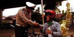 Setidaknya 1 Polisi Seperti Ini Harus Ada Di Indonesia