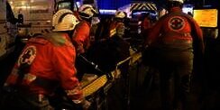 Detik-detik Penonton Konser di Paris Nekat Lompat ke Jendela