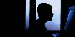 1 dari 5 Anak-anak Percaya Sepenuhnya dengan Internet