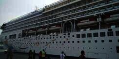 Kapal Pesiar Terbesar 'Super Star Virgo' Sambangi Jakarta