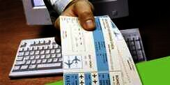 Petaka Pamer Foto Tiket Pesawat di Facebook