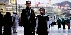 Ungkapan Syukur Andien Bisa Jalani Umrah Bareng Suami