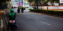 Demo Sopir Taksi, Ojek Online Hindari Jalan Protokol