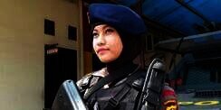 Bripda Adri, Sniper Berhijab dari Bumi Yogyakarta