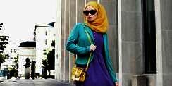 Inspirasi Tampilan Formal dengan Blazer