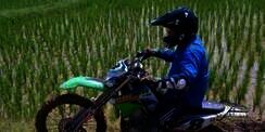 Trendi! Gaya Blusukan Bupati Bojonegoro