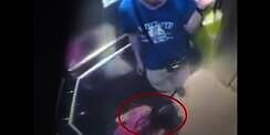 Ulah Tak Terpuji Wanita dalam Lift Terekam CCTV