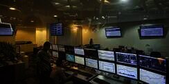 Tak Ikuti IHSG, Indeks Syariah Ditutup Menguat