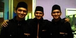 Demi Hafal Alquran, Hafiz Tampan Kembar Tiga Pilih Cara Ini
