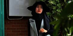 #HOTD: Gaya Monokromatik ke Kantor Nika Melina