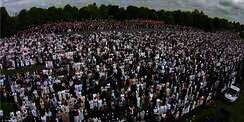 Masya Allah, Rekaman Udara Sholat Ied di Inggris