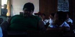 Arya Bocah Obesitas Kembali ke Sekolah
