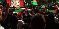 Abaikan Larangan UEFA, Fans Celtic Kibarkan Bendera Palestina