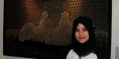 Sosok Seniman Berhijab Asal Thailand, Thiradat Chantachua