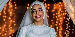 Berbagai Desain Gaun Pengantin Muslim di Seluruh Dunia, Cantik