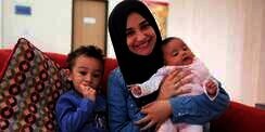 Cerita Shireen Sungkar Urus Dua Anak: `Repot Tapi Seru`
