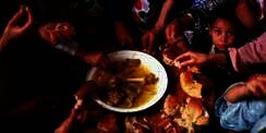 Dulu Makan Sepiring Berdua, Kini Pengusaha Sukses