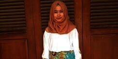 #HOTD: Referensi Paduan Batik Lilit Ala Sirly Kurnia Utama