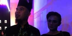 Ahmad Dhani Tak Sanggup Belikan Kebaya untuk Mulan Jameela