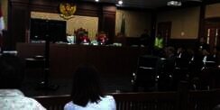 Pendukung Mirna dan Jessica Gaduh, Nyaris Diusir
