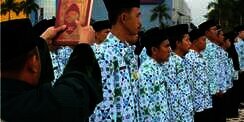 Gaji PNS Akan Dipotong untuk Zakat?
