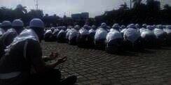 Penampakan Polisi Bersorban & Berpeci Pengawal Demo 4 November