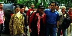 Terkuak! 7 Maha Guru Dimas Kanjeng Ternyata Pengemis dan...