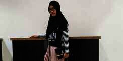 #HOTD: 'Unique Chic' Gaya Tri Widiawati