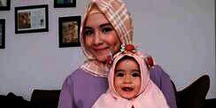 Cara Intan Nuraini Ajari Buah Hati Nilai Agama Bikin Merinding