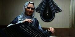 Masya Allah, Alquran Bertinta Emas Terukir di Sutra Tipis