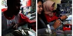 Kakek Bawa Pecahan Rp2000 Demi Belikan Anak Handphone