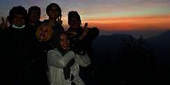Meisza Adilla: Mengagumi Keagungan Allah Puncak Sikunir