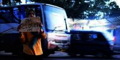 Menhub Minta Sopir Bus Tak Penuhi Permintaan `Om Telolet Om`