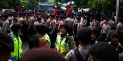 Gara-gara Pengendara Motor, Dua Kubu di Sidang Ahok Memanas
