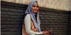 Rina Nose ke Korea Bareng Mantan Suami, Balikan?