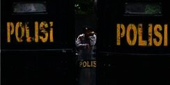 Teka-teki Orang Stres yang Terobos Sidang Ahok