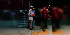 Kakek Ali Jual Buku dengan Harga Seikhlasnya
