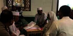 Momen Mengharukan Asisten Olla Ramlan Ucap Syahadat