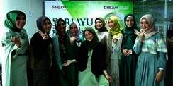 Keseruan Final Kompetisi Sariayu Umroh Cantik