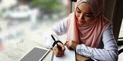 5 Item Kecantikan Wajib Dimiliki Perempuan Aktif