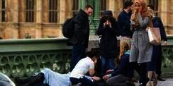 Cerita Sebenarnya Foto Viral Teror London yang Kontroversial