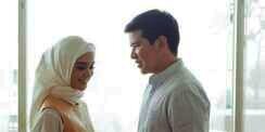 Cantiknya Istri Haykal Kamil Berjilbab Simpel Nan Stylish