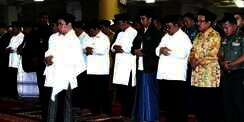 Blusukan ke Bandung, Jokowi Sholat Subuh Bareng Warga