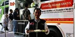 Bersedekah Makanan Lewat Food Truck