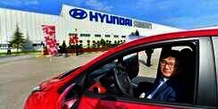 Masya Allah, CEO Hyundai Ikut Berpuasa
