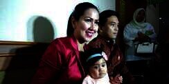 Bikin Haru, Perjuangan Venna Melinda Jadi Orangtua Vania