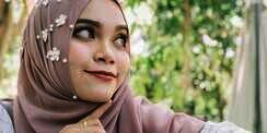 3 Alasan Setiap Cewek Butuh Eyeliner Andalan